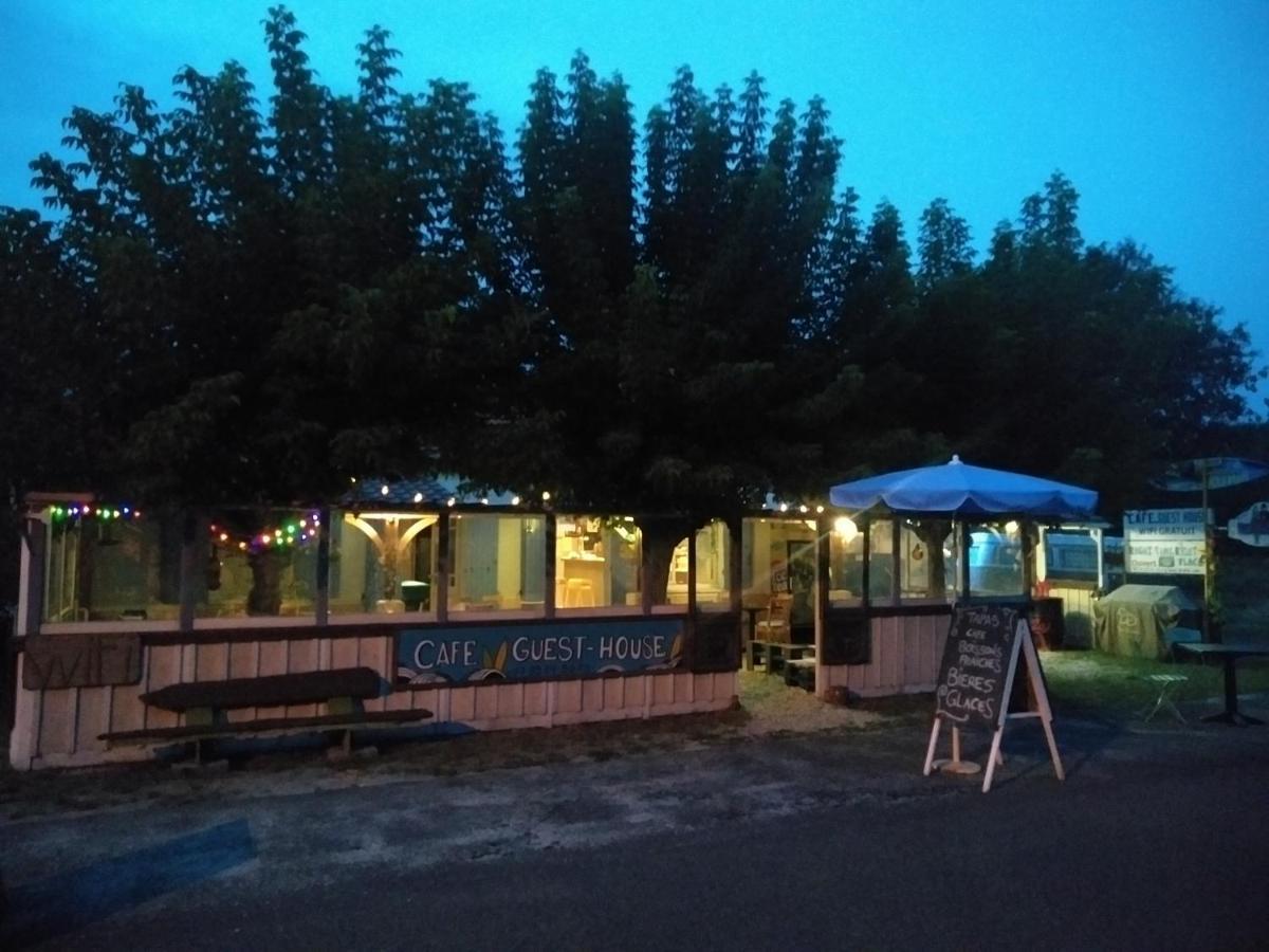 Zenzela Surf House Hotell Naujac-sur-Mer Exteriör bild